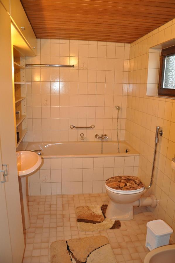 Appartamento Rentrisch Am Waldrand Sankt Ingbert Esterno foto