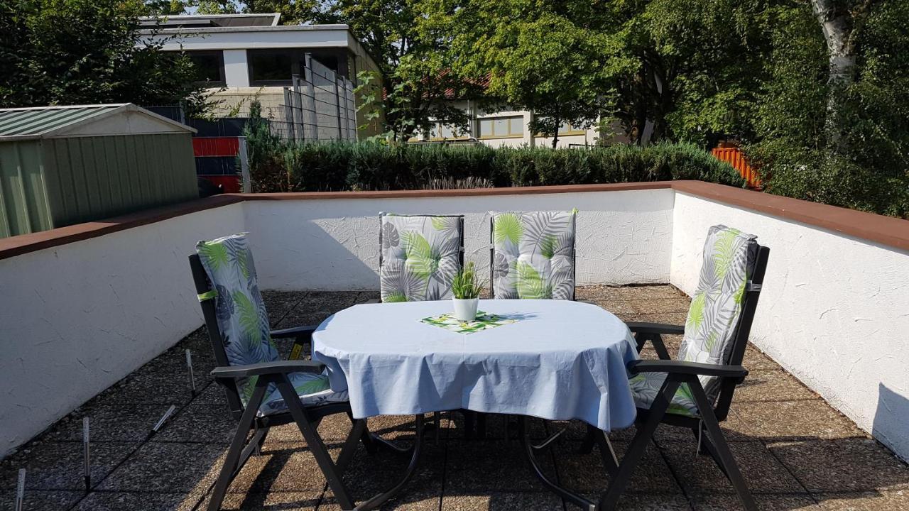 Appartamento Rentrisch Am Waldrand Sankt Ingbert Esterno foto